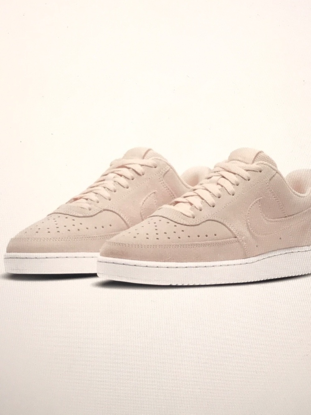 NIKE Court Vision Low Sneaker Blush Pink Women’s Size 10